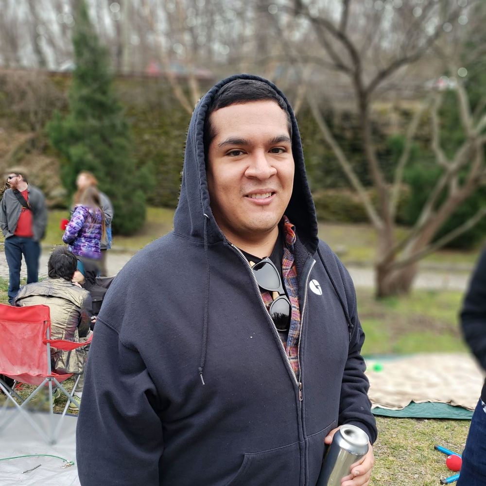 Meet your Posher, Raffi